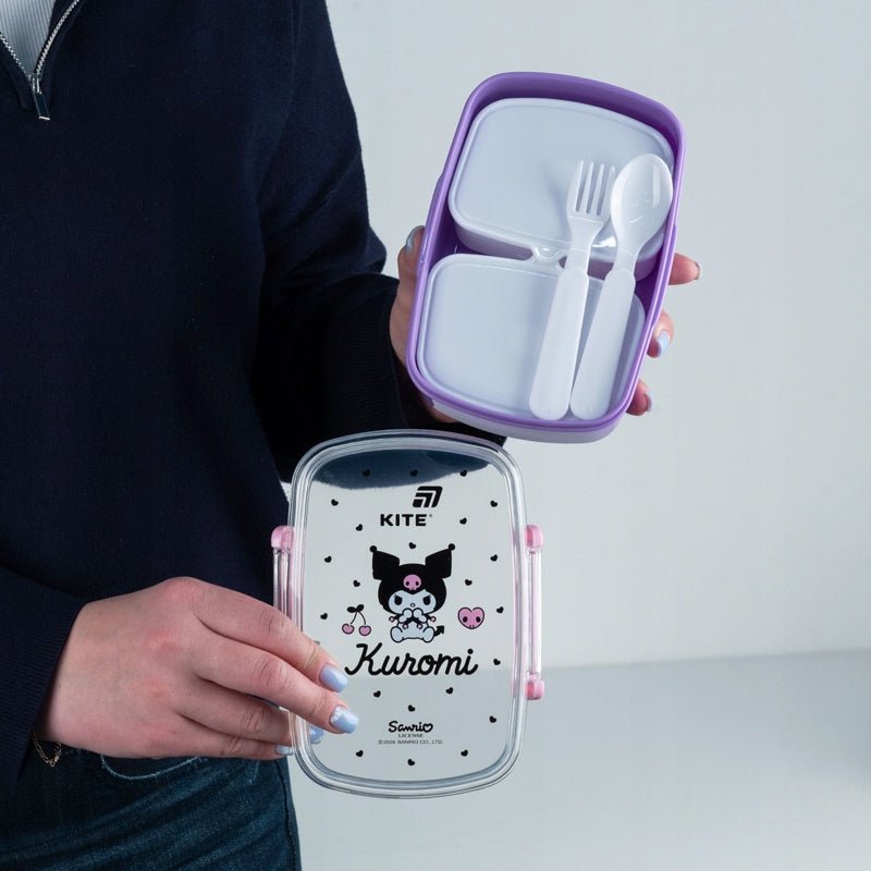 Pojemnik śniadaniowy Kite 750 ml z grafiką postaci Kuromi.
