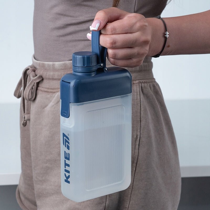 Lekki bidon Kite 450 ml szczelny i ergonomiczny dla dzieci