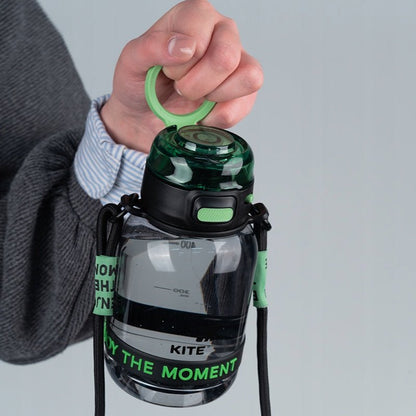 Bidon na napoje 700ml pasek na ramię uchwyt bpa free Kite