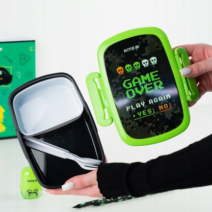 Lunch box ze sztućcami i mini pojemnikiem 750 ml Game over