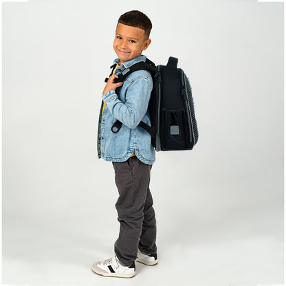 Tornister szkolny Kite Education Skate – widok plecaka na dziecku