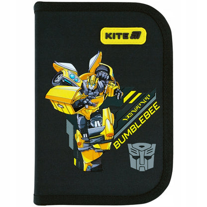 Przedni panel czarnego piórnika z efektownym nadrukiem 3D przedstawiającym motyw Transformers.