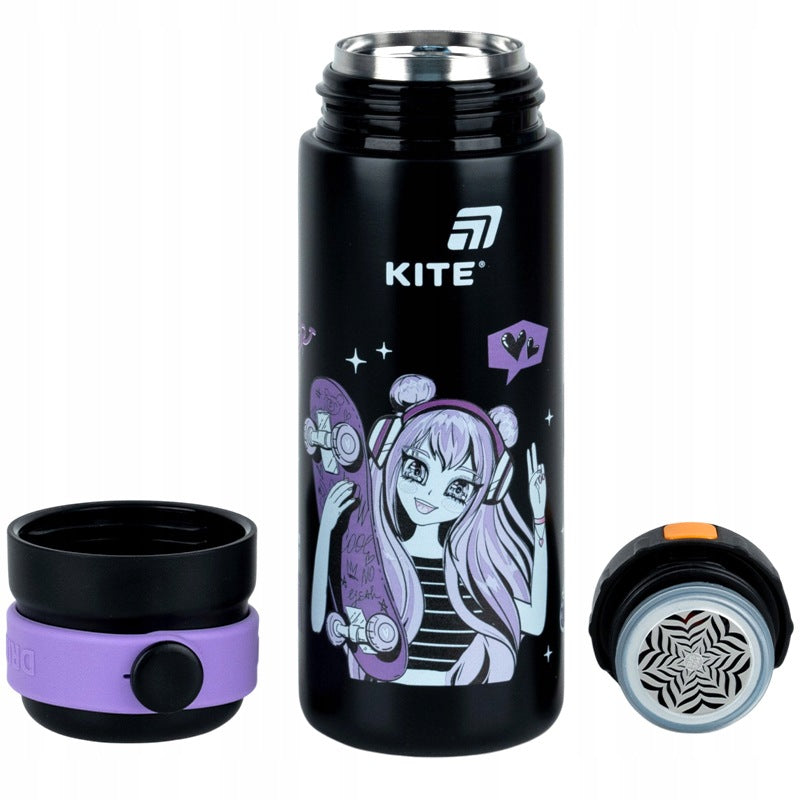Termos z ustnikiem i kubkiem dla dzieci Kite 500 ml z sitkiem czarny Anime