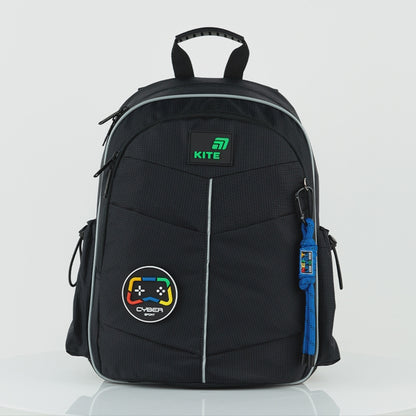 Batoh školní ortopedický Kite pro chlapce 6-8 let s nášivkou na suchém zipu