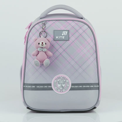 Školní aktovka ortopedický Kite College Line pro dívky s přívěskem medvídek